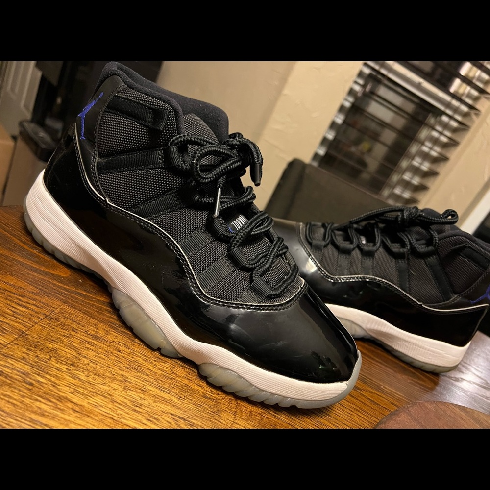 🚨SOLD🚨JORDAN 11 SPACE JAM RETRO